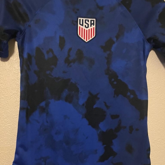 USMNT 2022/23 Stadium AwayBig Kids' Nike Dri-FIT Soccer Jersey - Picture 7 of 8